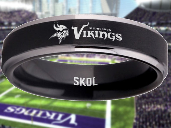 Minnesota Vikings Ring Black & Silver Wedding Band 6mm | Sizes 5-13 #vikings #skol #nfl