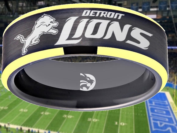 Detroit Lions Ring Black & Gold Wedding Band | Sizes 6-13 #detroit #lions #nfl