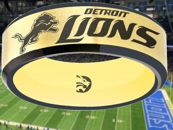 Detroit Lions Ring Gold & Black Wedding Band | Sizes 6-13 #detroit #lions #nfl