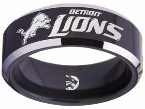 Detroit Lions Ring Black & Silver Wedding Band | Sizes 4 - 17 #detroitlions #nfl