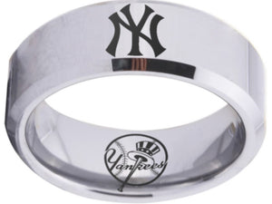 New York Yankees Ring Yankees Logo Ring Silver and Black #mlb #yankees