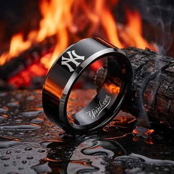 New York Yankees Ring | Black & Silver | Customizable