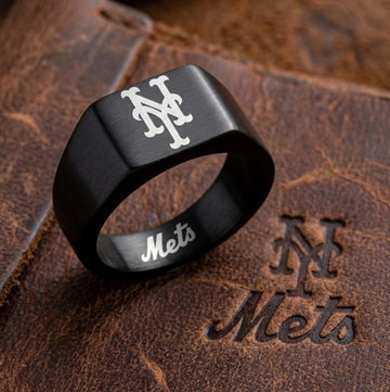 New York Mets Ring | Black | Signet Ring