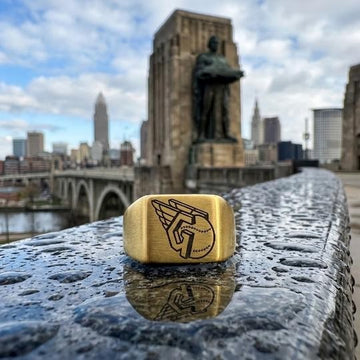 Cleveland Guardians Signet Ring | Gold | Customizable