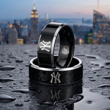 New York Yankees Ring | Black & Silver | Customizable