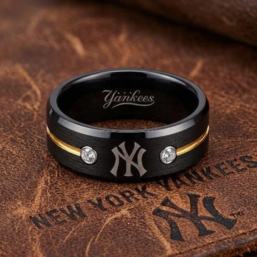 New York Yankees Ring | Black & Gold | Customizable