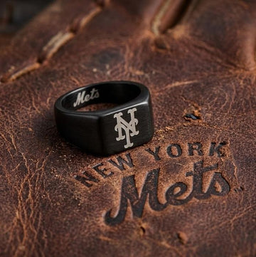 New York Mets Ring | Black | Signet Ring