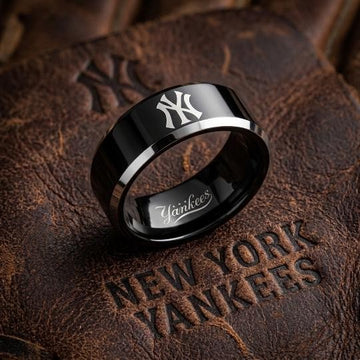 New York Yankees Ring | Black & Silver | Customizable