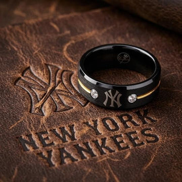 New York Yankees Ring | Black & Gold | Customizable